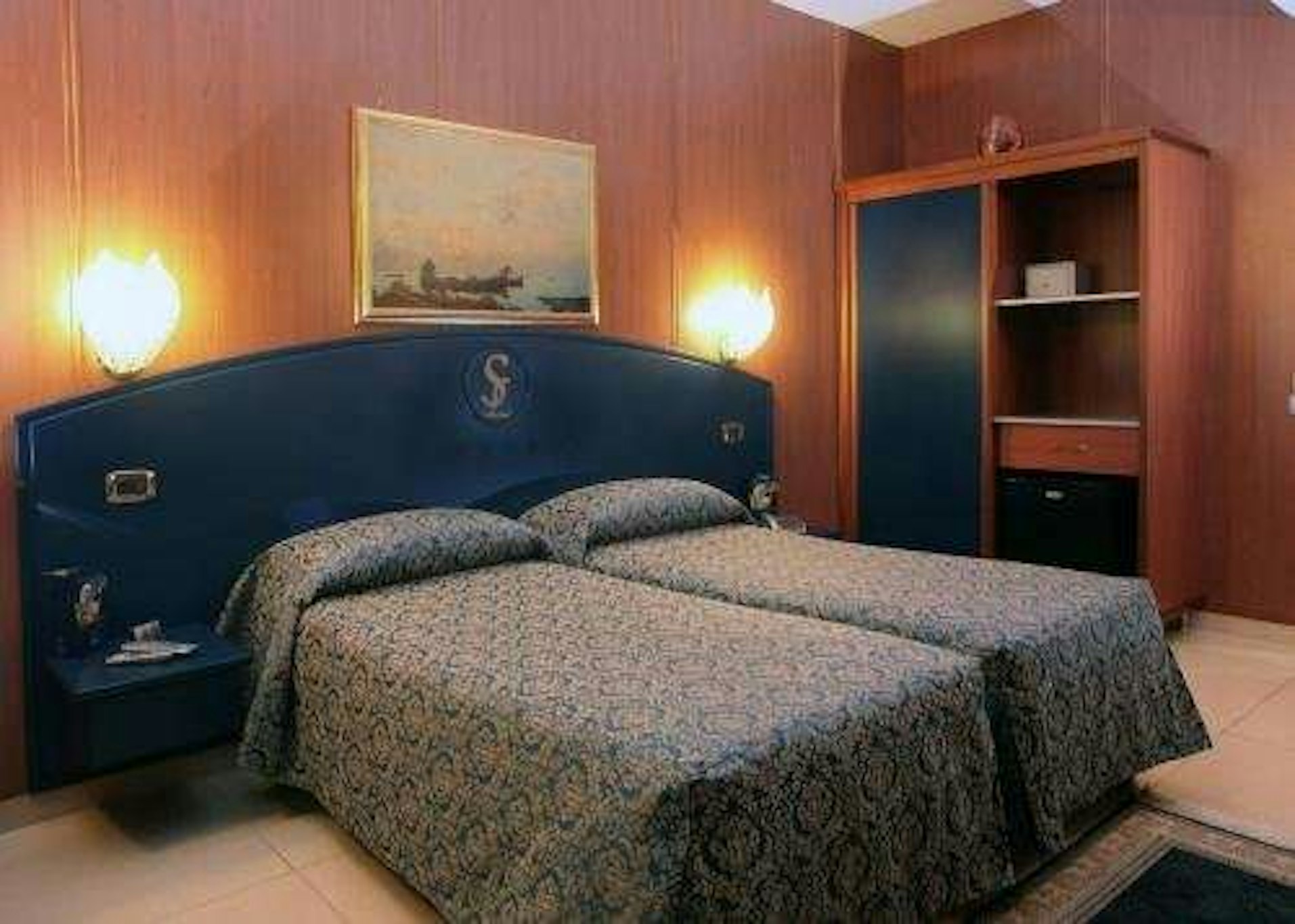 Hotel Centro Congressi San Luca 7/45