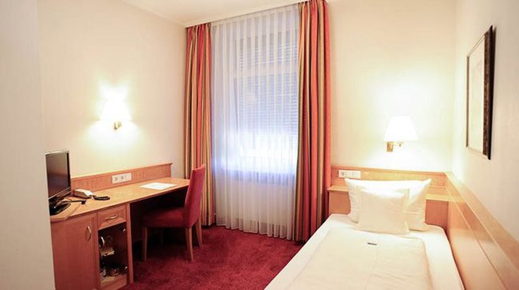 Hotel Beethoven 11/28