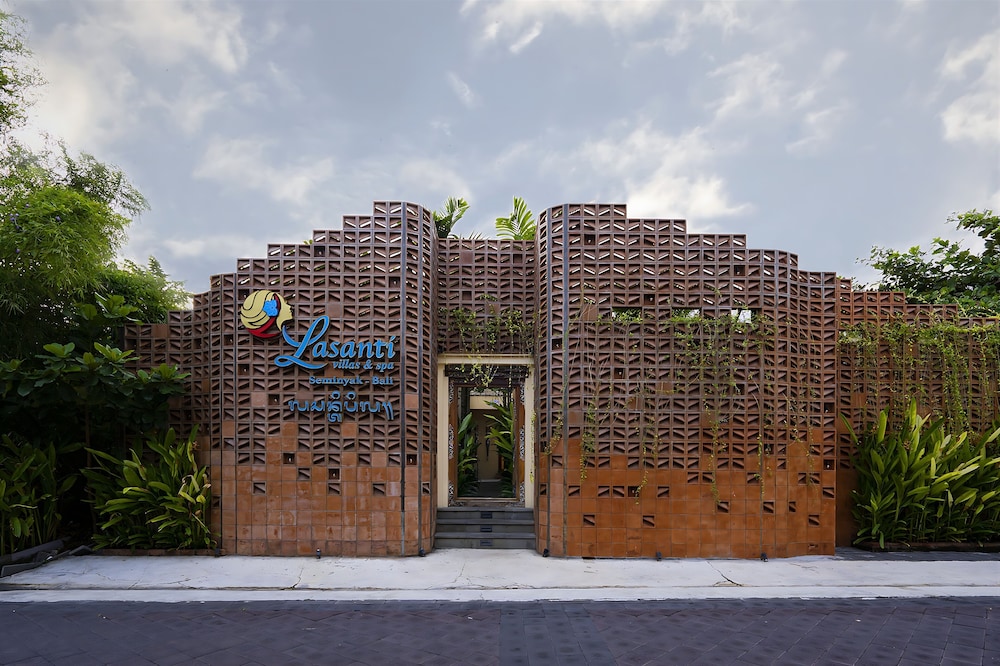 Lasanti Villas Spa Seminyak 93/103