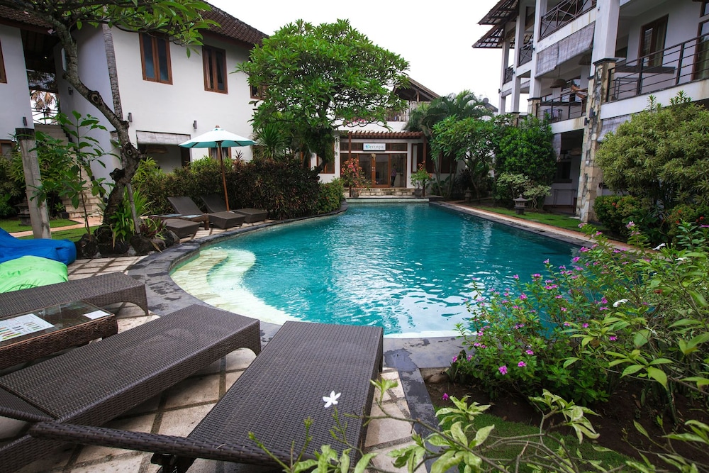 Ecosfera Hotel 43/50