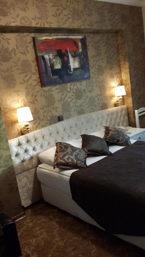 Guleryuz Hotel 14/48