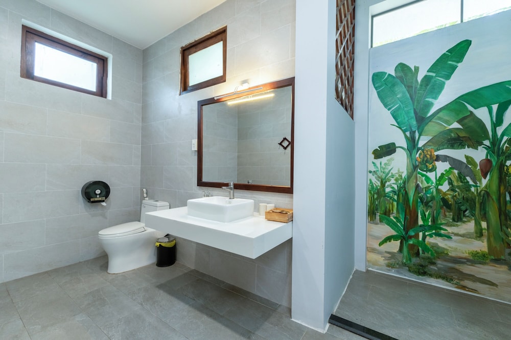 Kingo Retreat Resort 50/50
