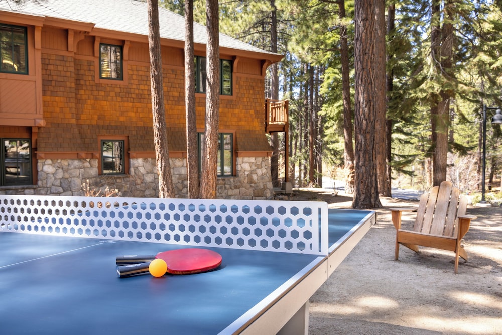 Hyatt Residence Club Lake Tahoe High Sierra Lodge 11/62