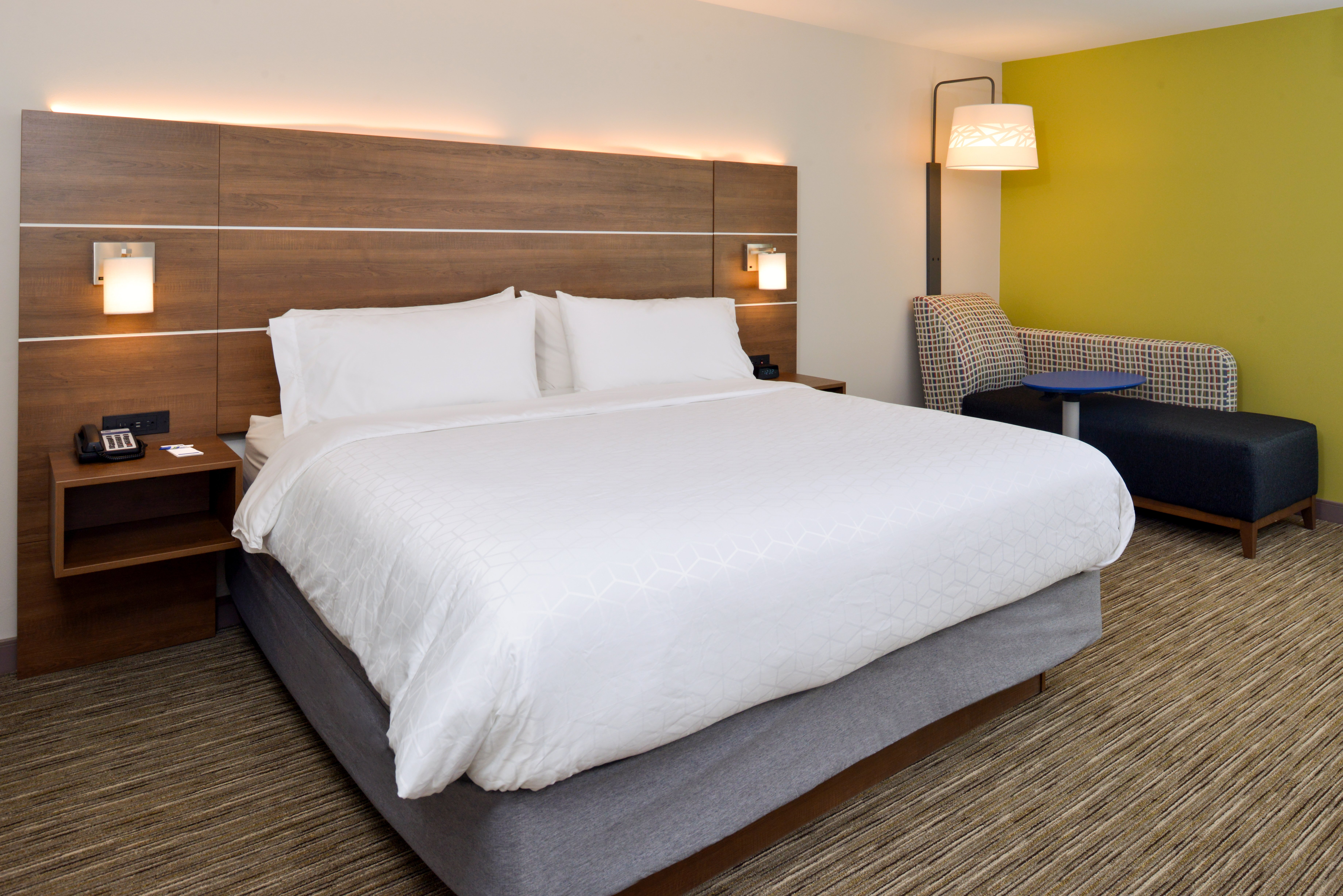 Suite, King Bed