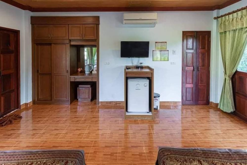 Khaosok Rainforest Resort 24/50