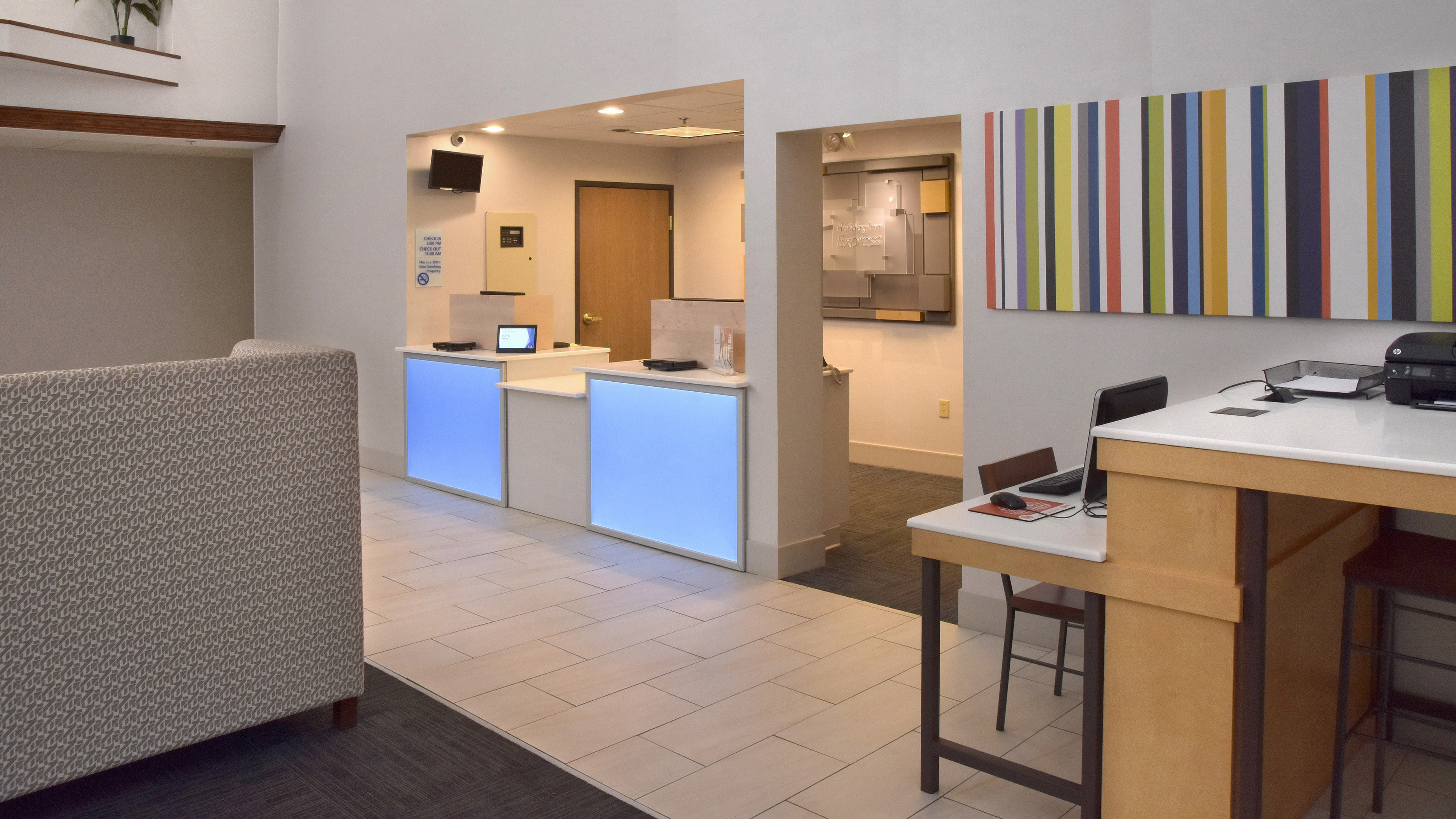 Holiday Inn Express Mount Pleasant Scottdale 34/44