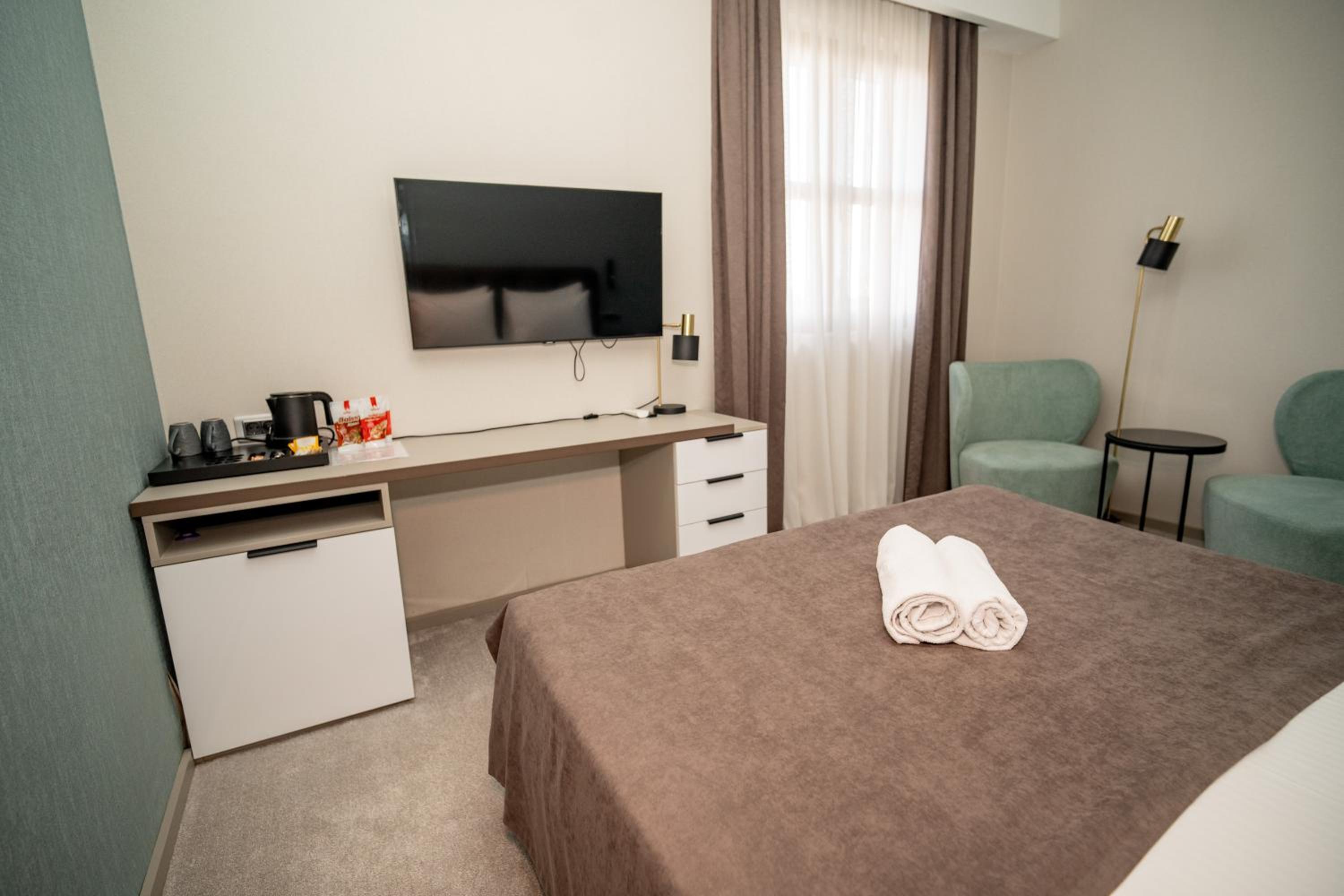 Aria Hotel 44/54