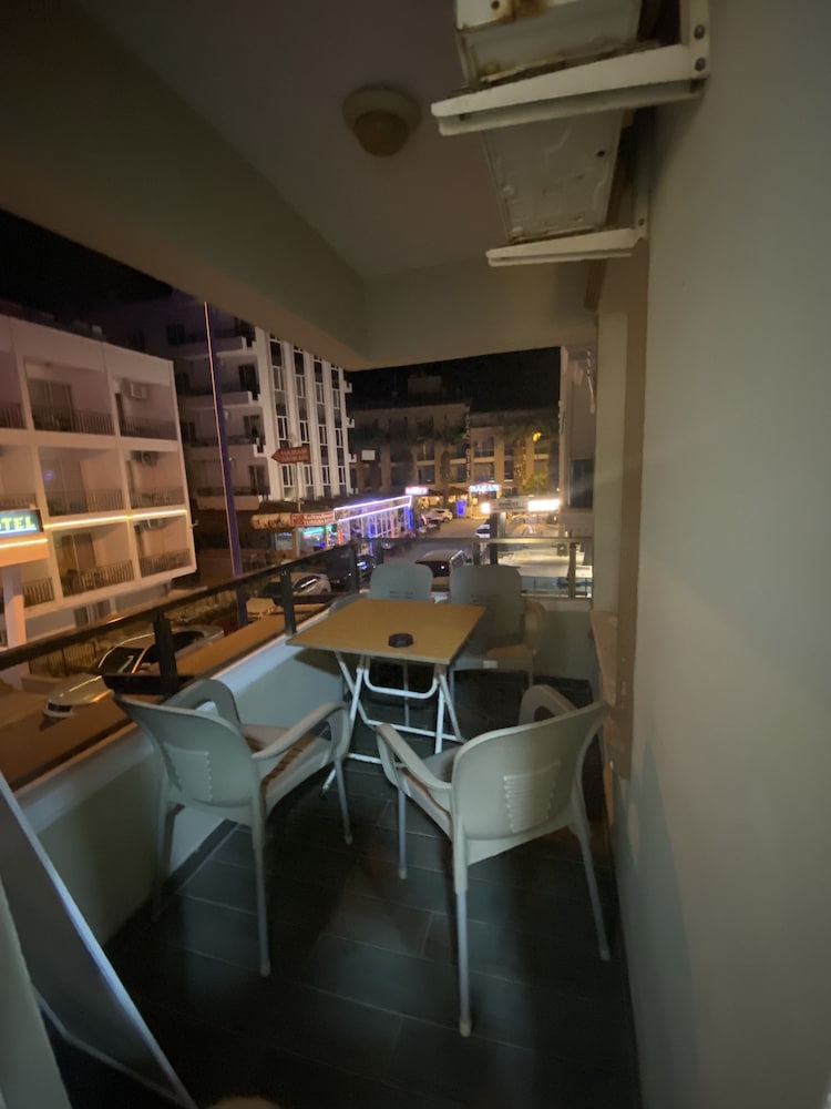 Baskent Hotel 35/46