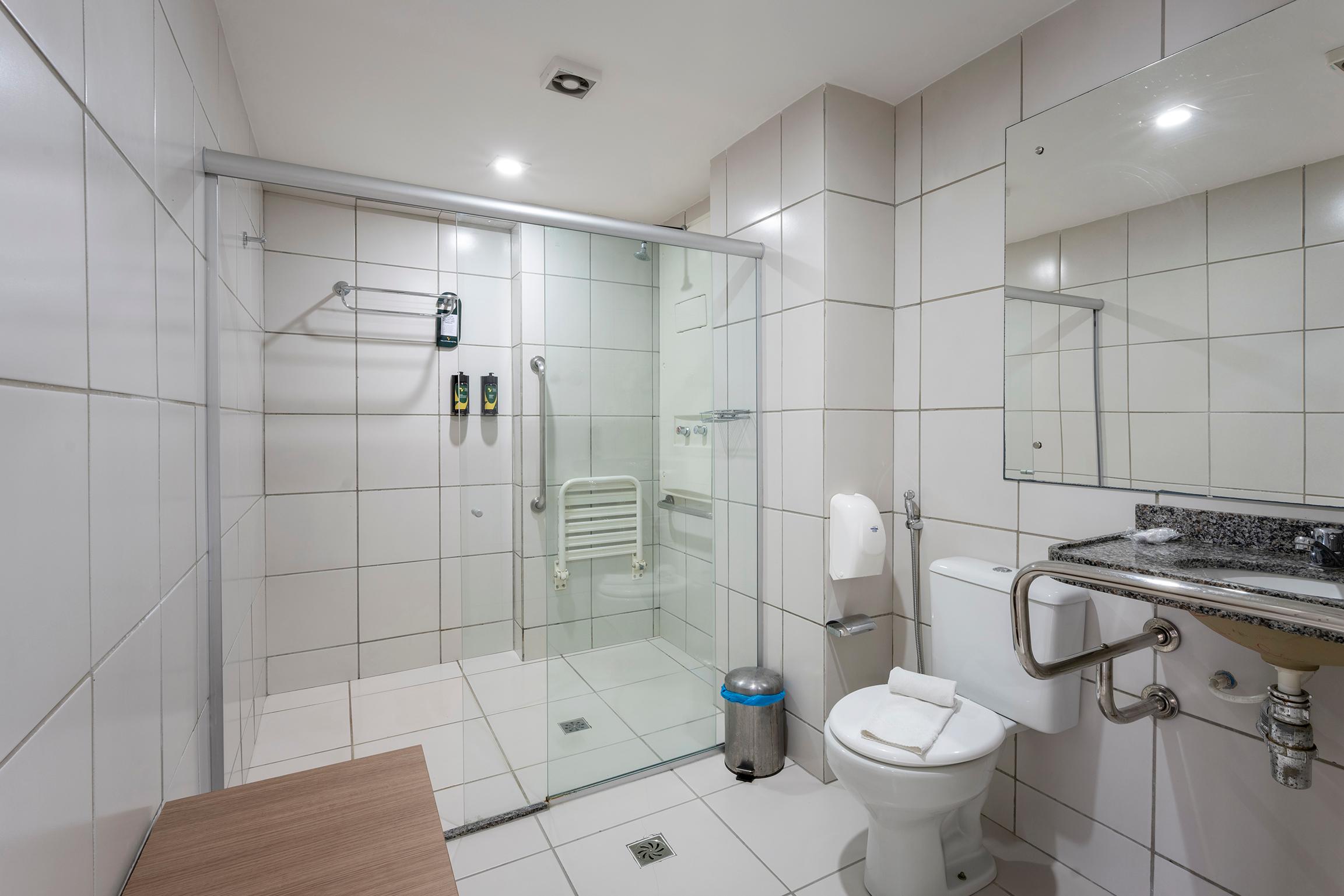 Executive, Suite, Villa Park Hotel 4/4