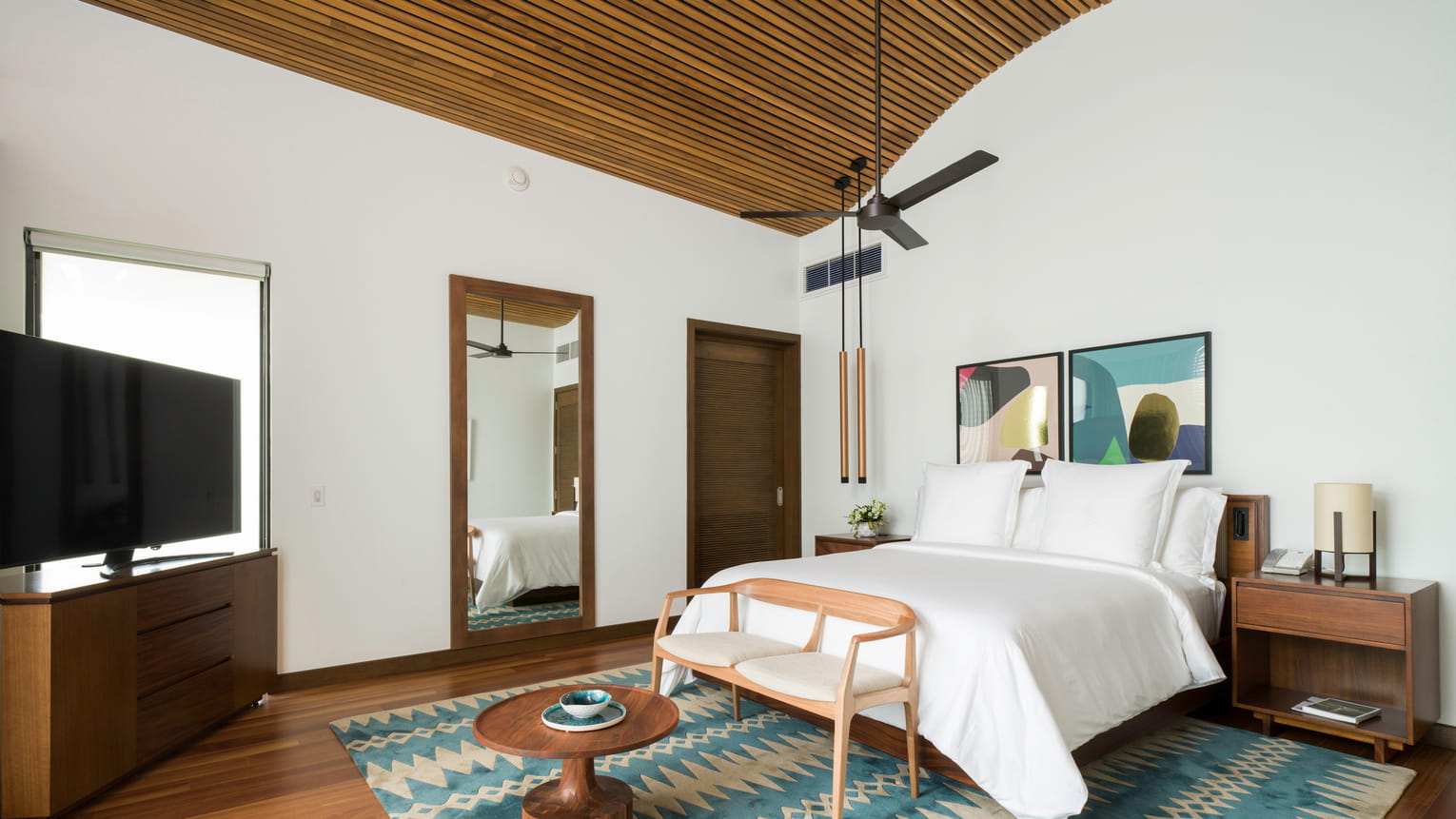 5 Bedrooms, Residence, House