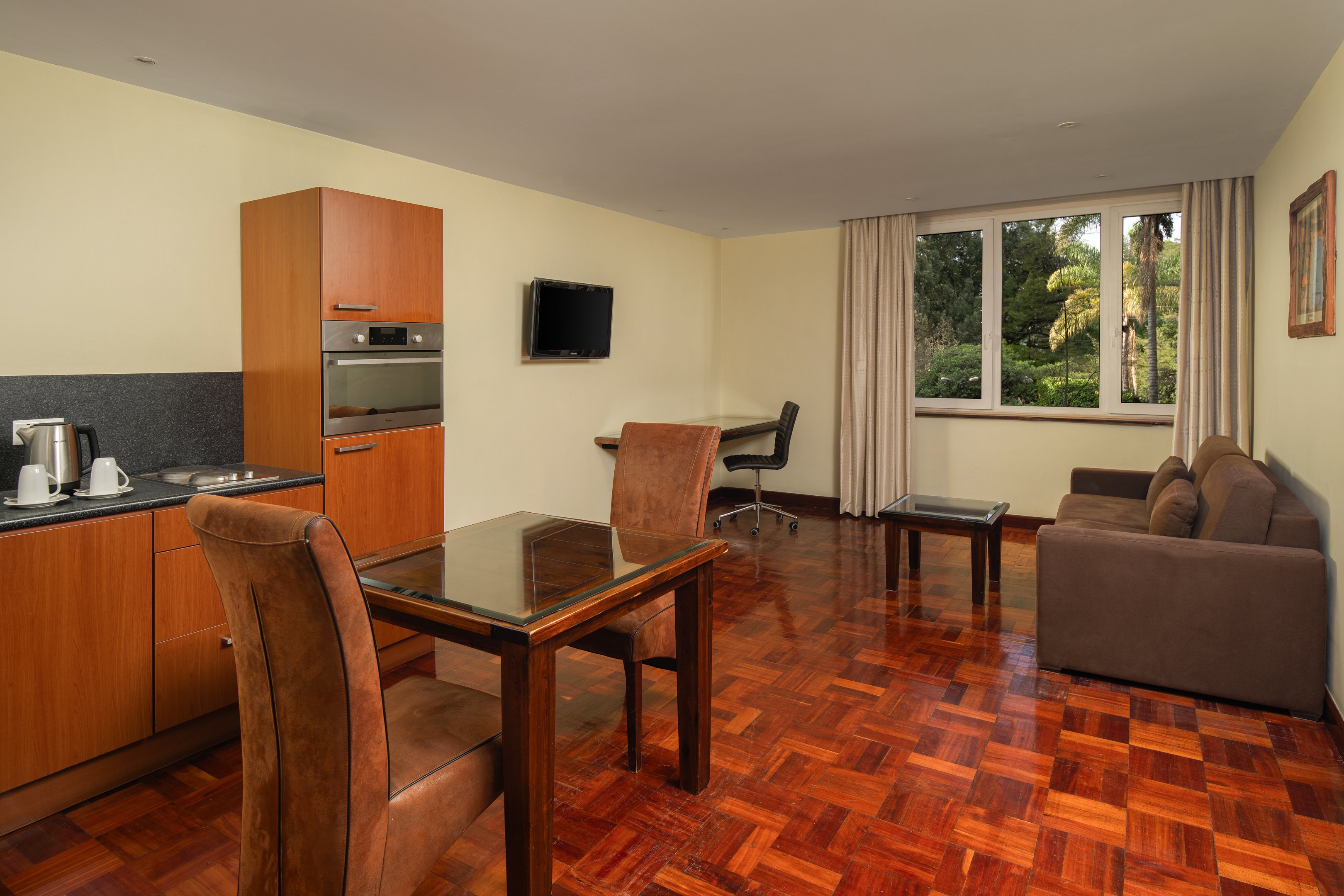Fairview Hotel 27/50