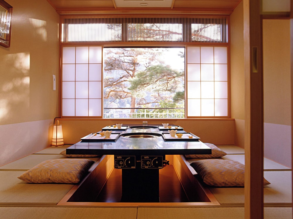 Hyoe Koyokaku 40/49