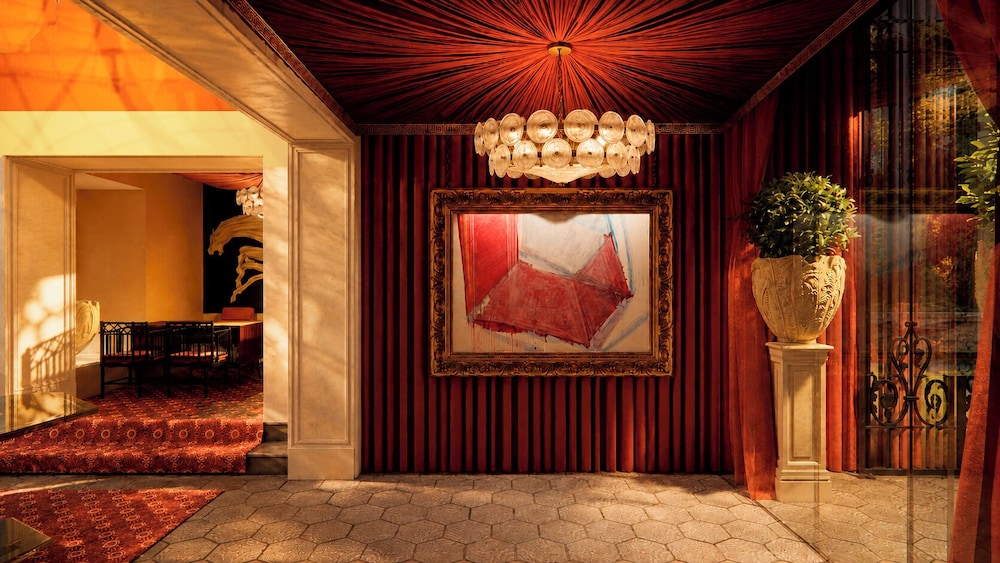 Lobby at Sonder Paseo de Gracia, BARCELONA