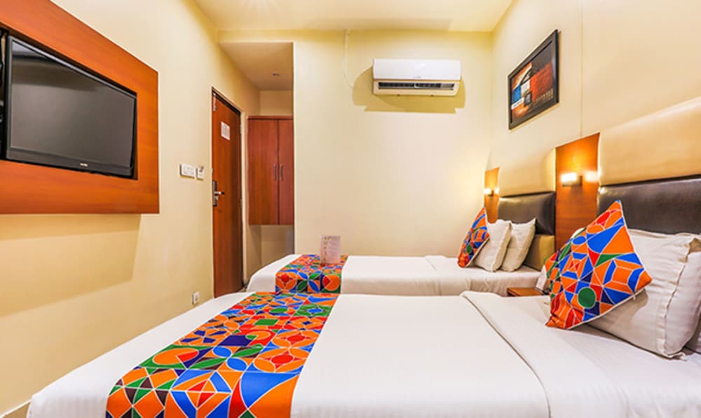 FabHotel Liwa International 26/32