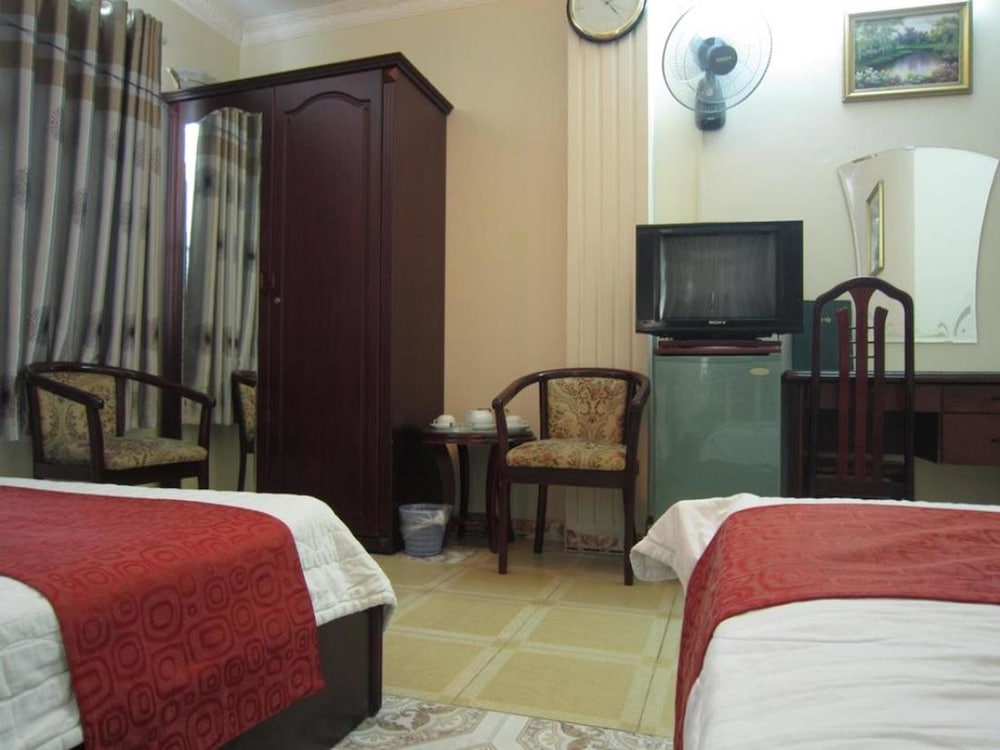 Tan Hoang Long Hotel District 5 15/30