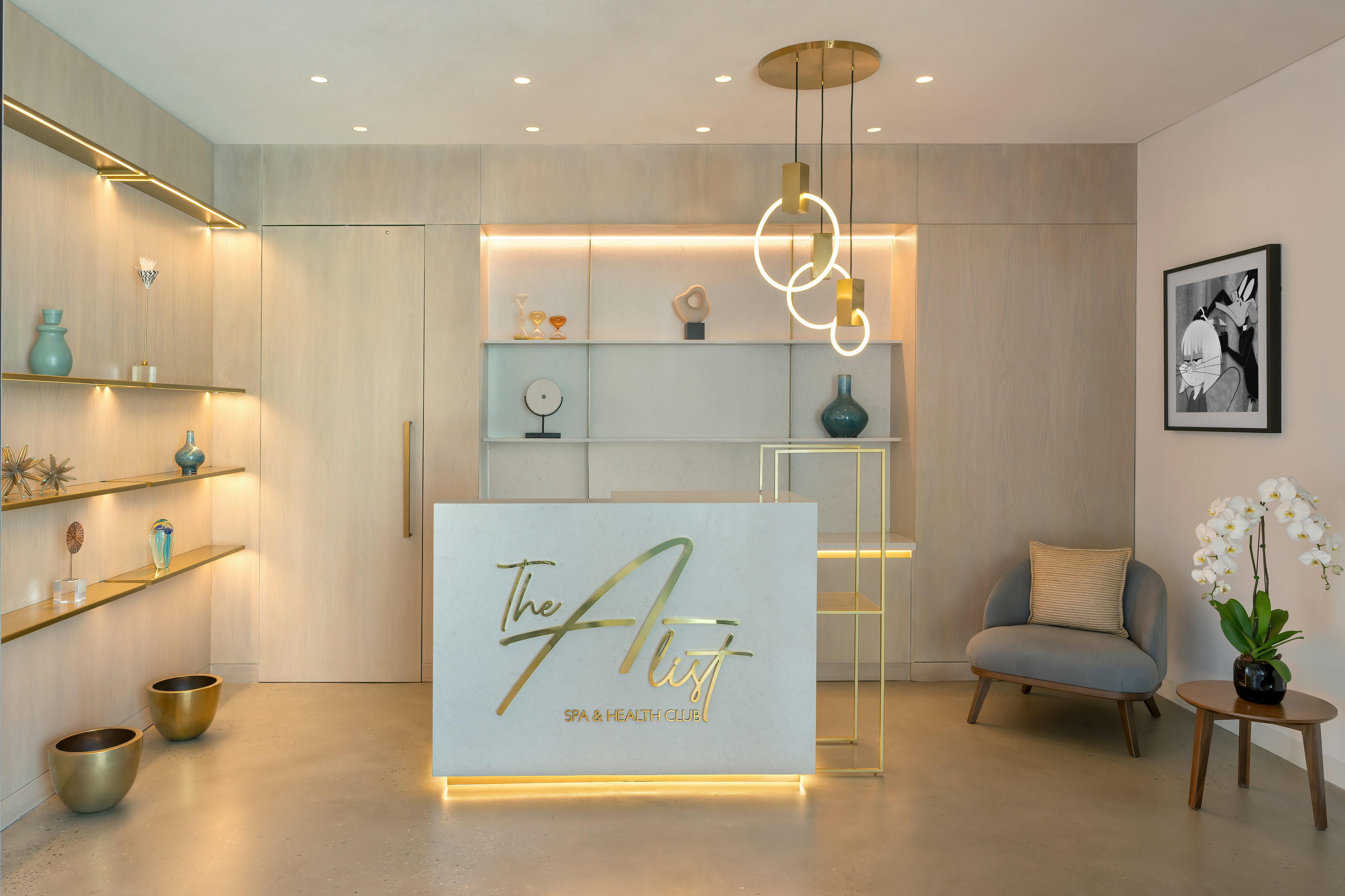 Lobby at The WB Abu Dhabi, Curio Collection by Hilton, ABU DHABI