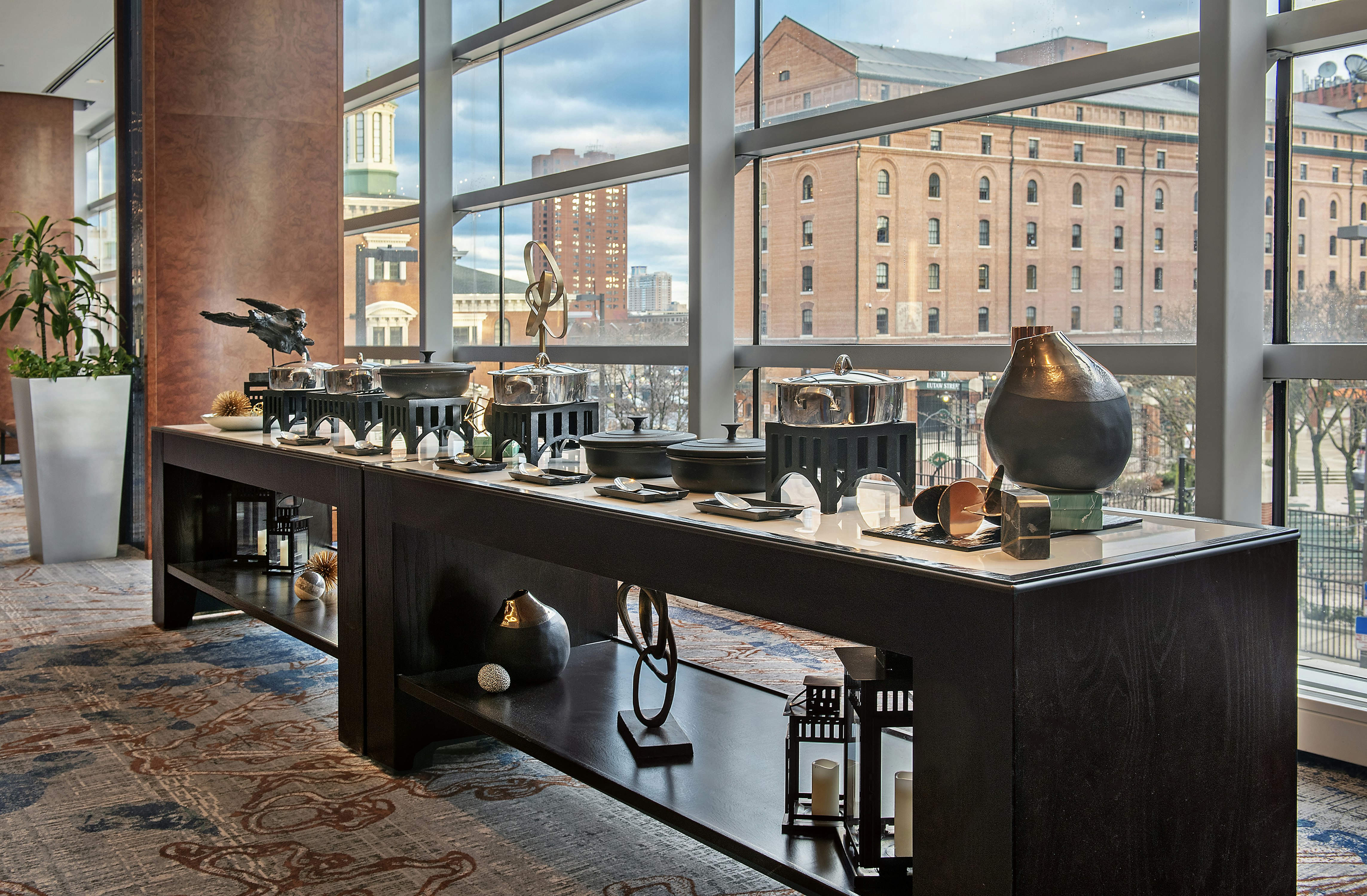 Hilton Baltimore Inner Harbor 84/84