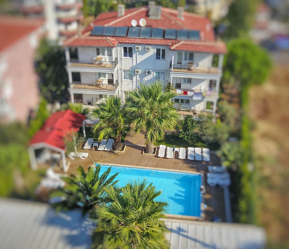 Uzunhan Hotel 36/46