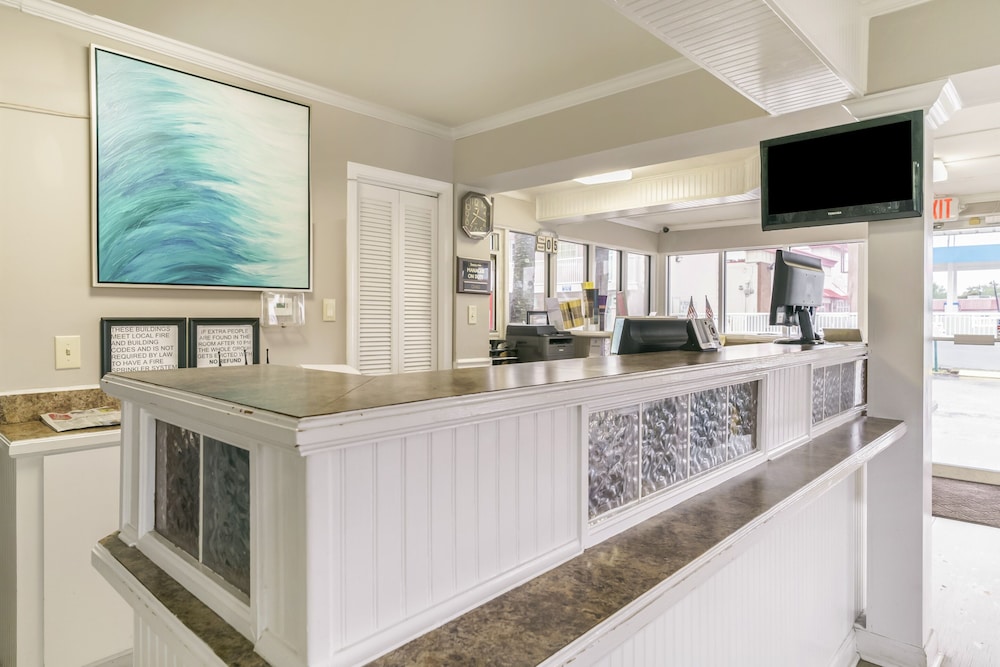 OYO Hotel Myrtle Beach Kings Hwy photo3