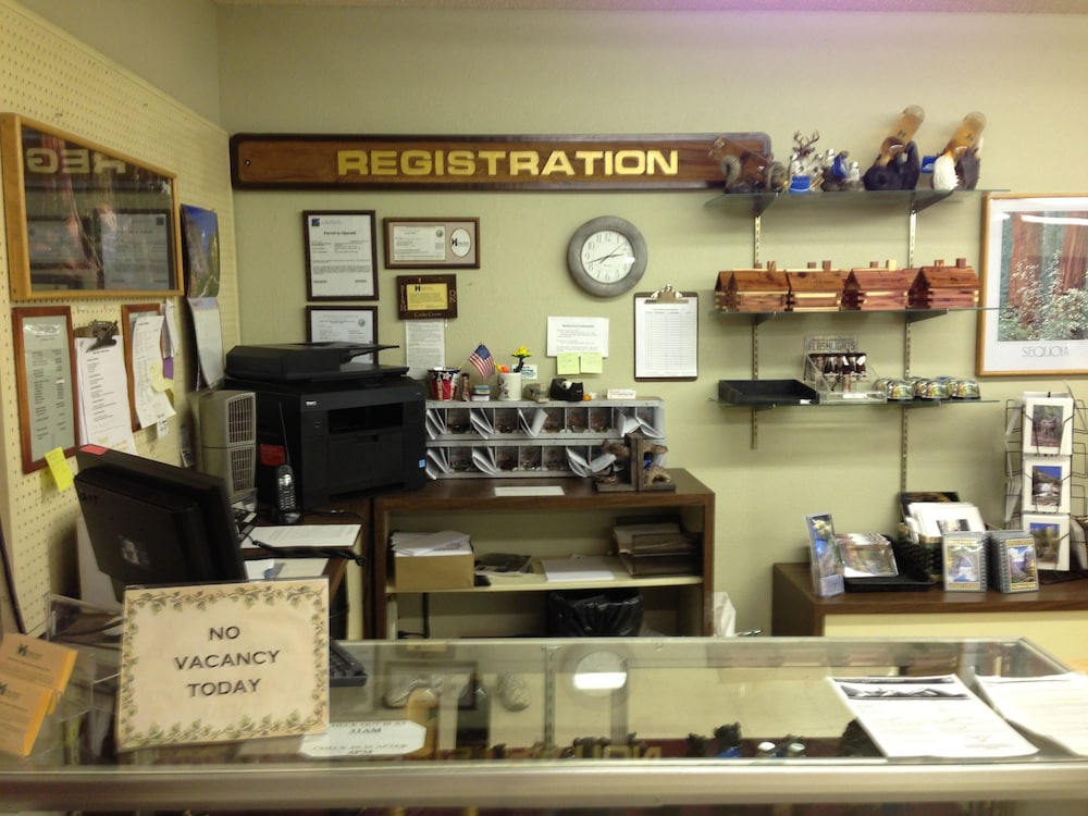 Cedar Grove Lodge 17/29