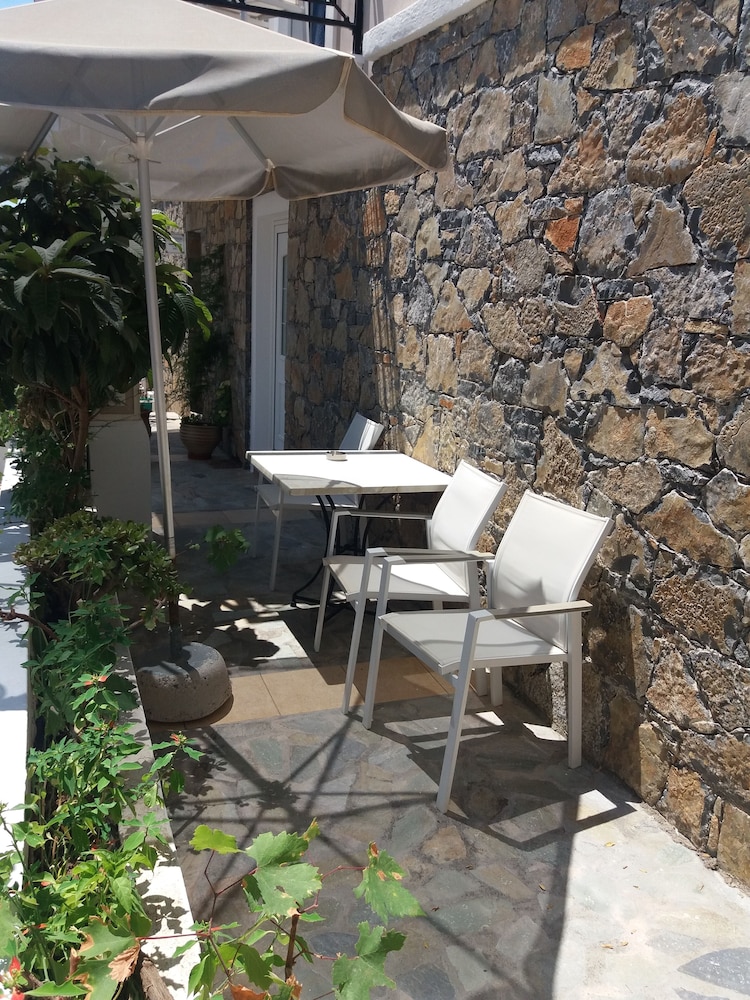 Hotel Polydoros 3/44