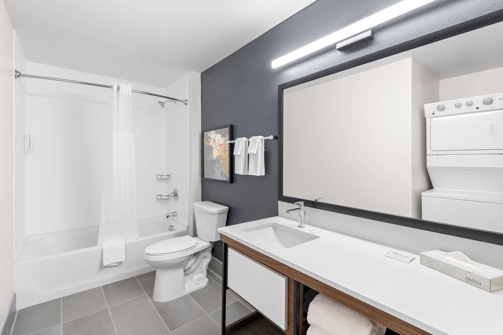 Everhome Suites San Bernardino - Loma Linda 58/59