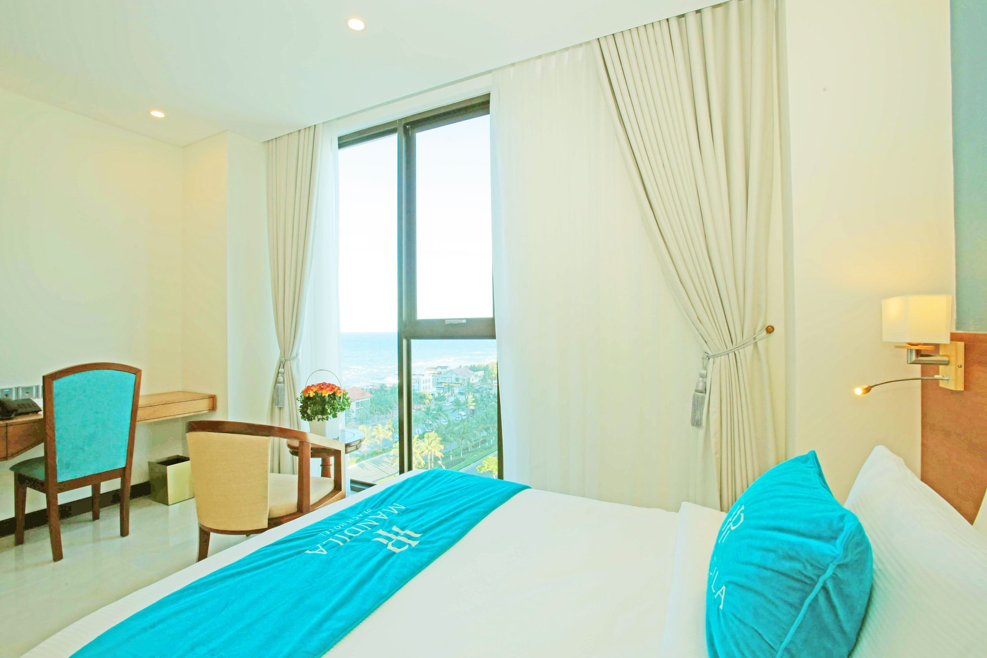 غرفة ديلوكس بسرير كينج، Mandila Beach Hotel Danang 5/10