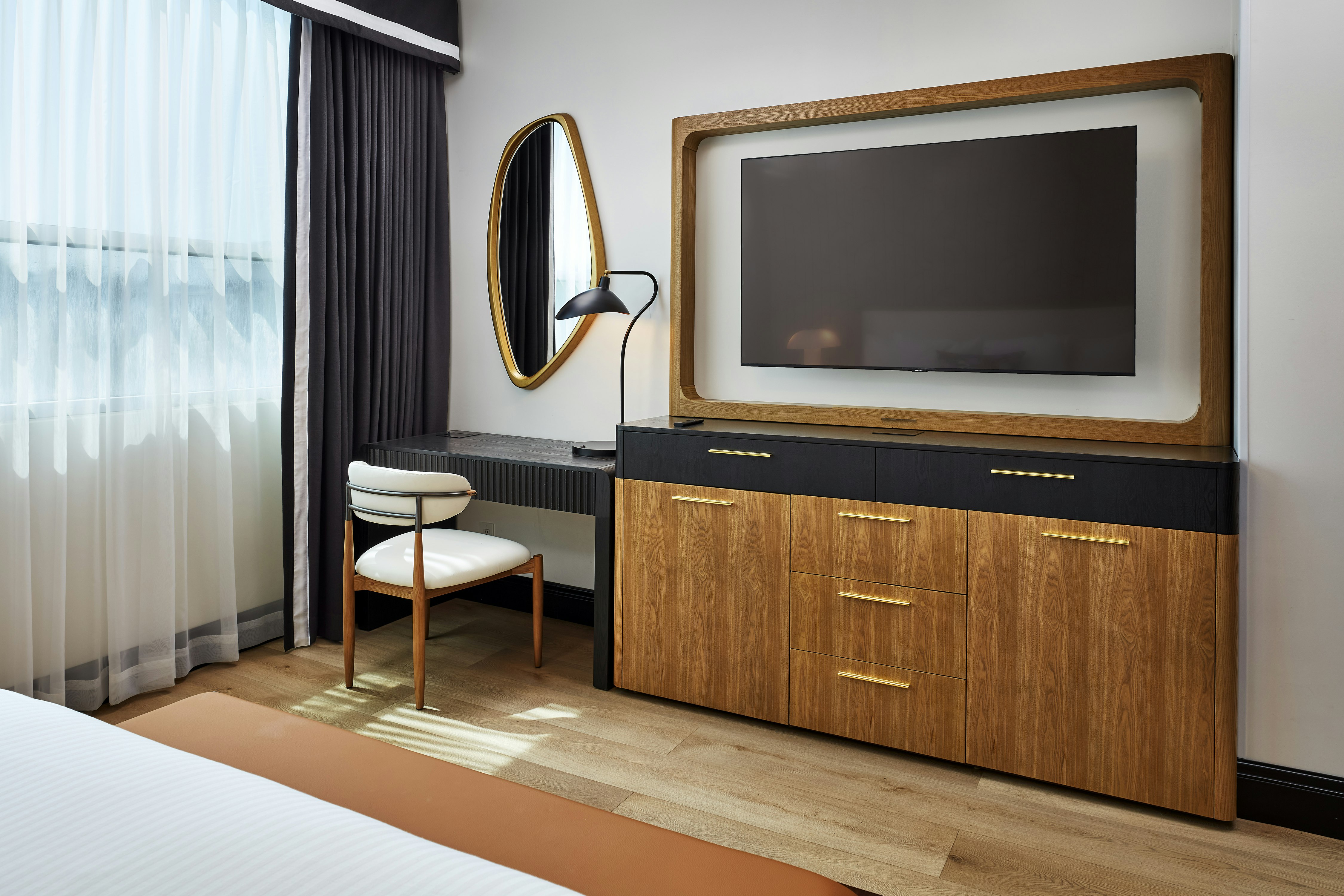 Elan Hotel Los Angeles 16/65
