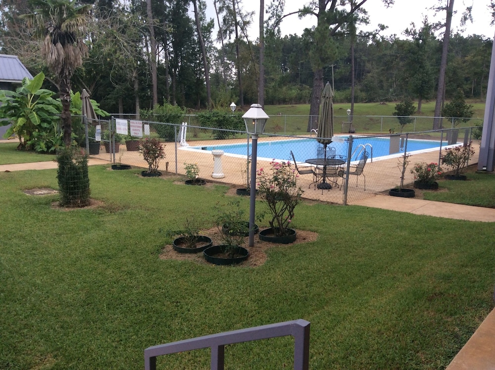 San Augustine Inn 28/33