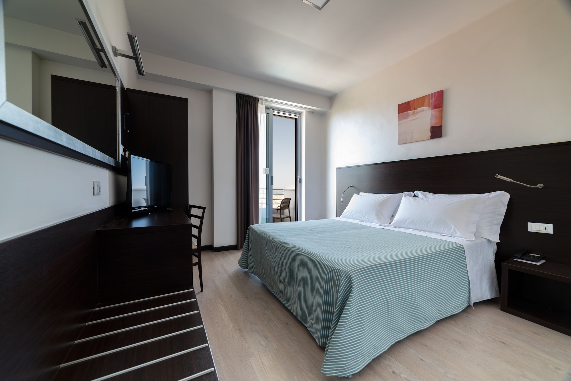 CLASSIC, SINGLE, DOUBLE BED