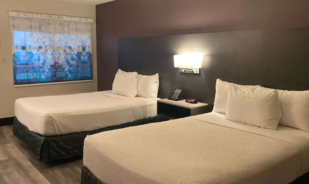 La Quinta Inn Bakersfield South 7/15