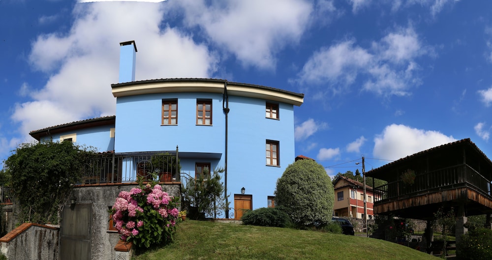Casa De Aldea La Pumariega 30/34