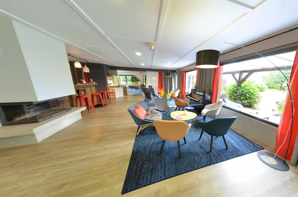 KYRIAD LANNION 25/49