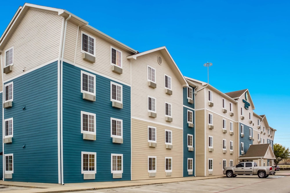 WoodSpring Suites Conroe 4/32