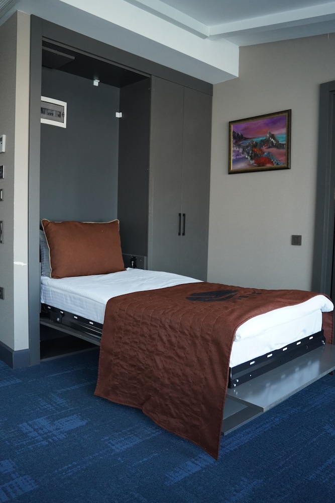 Rudis Otel 14/50
