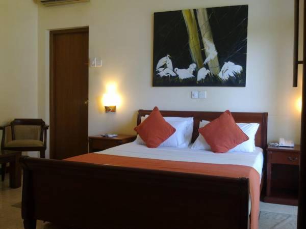 Silvikris Villas 6/30