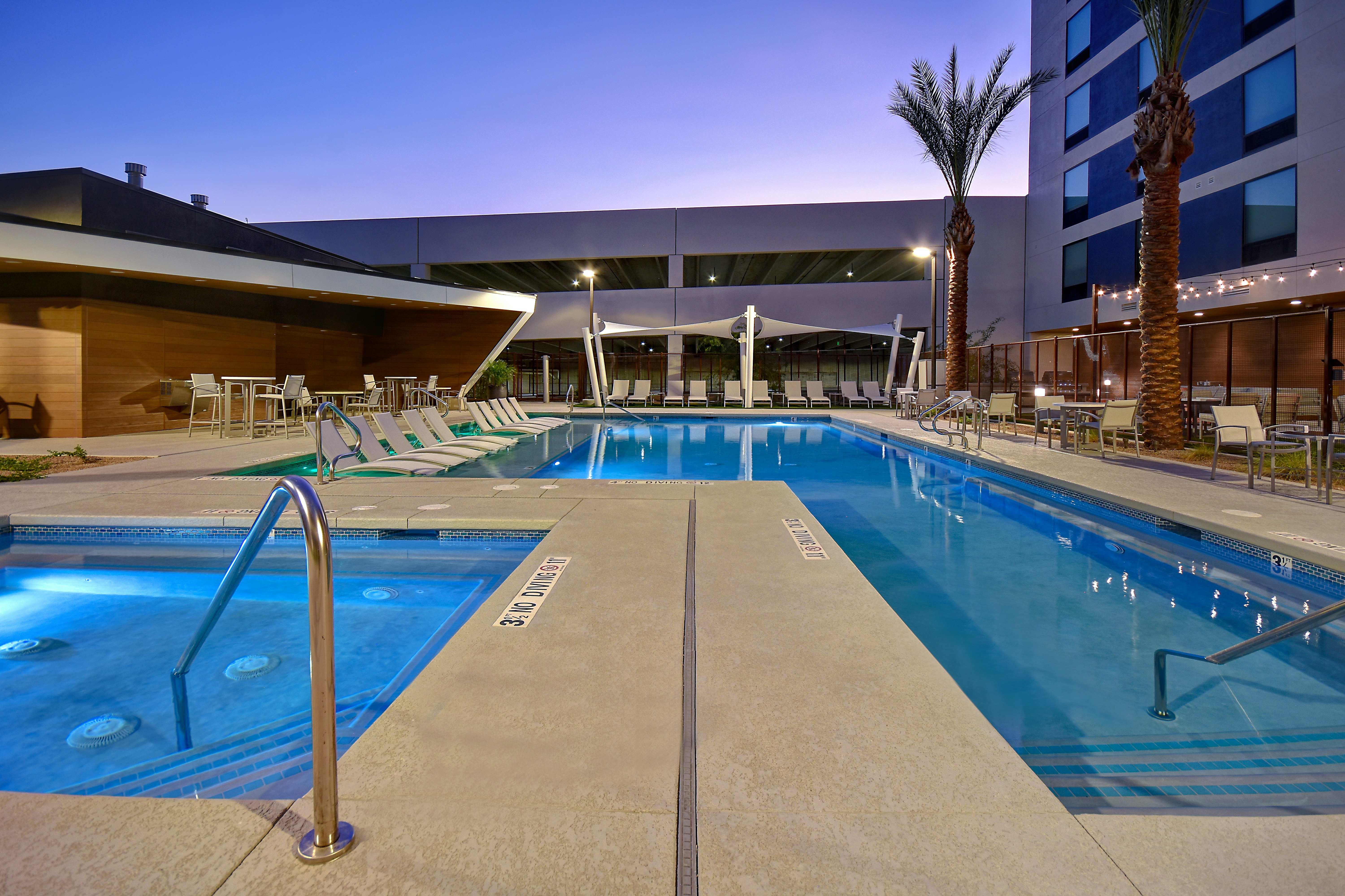 Home2 Suites by Hilton Las Vegas Convention Center 24/50