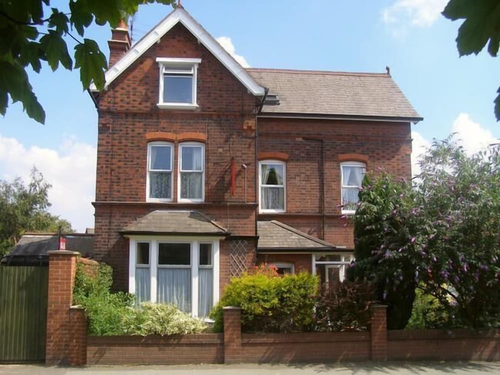Anton Guest House Bed and Breakfast 1/50