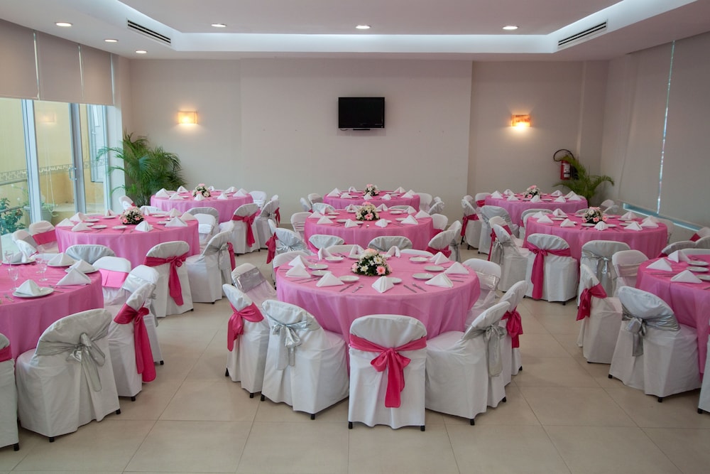 Suites Las Flores Beach Mazatlan 34/50