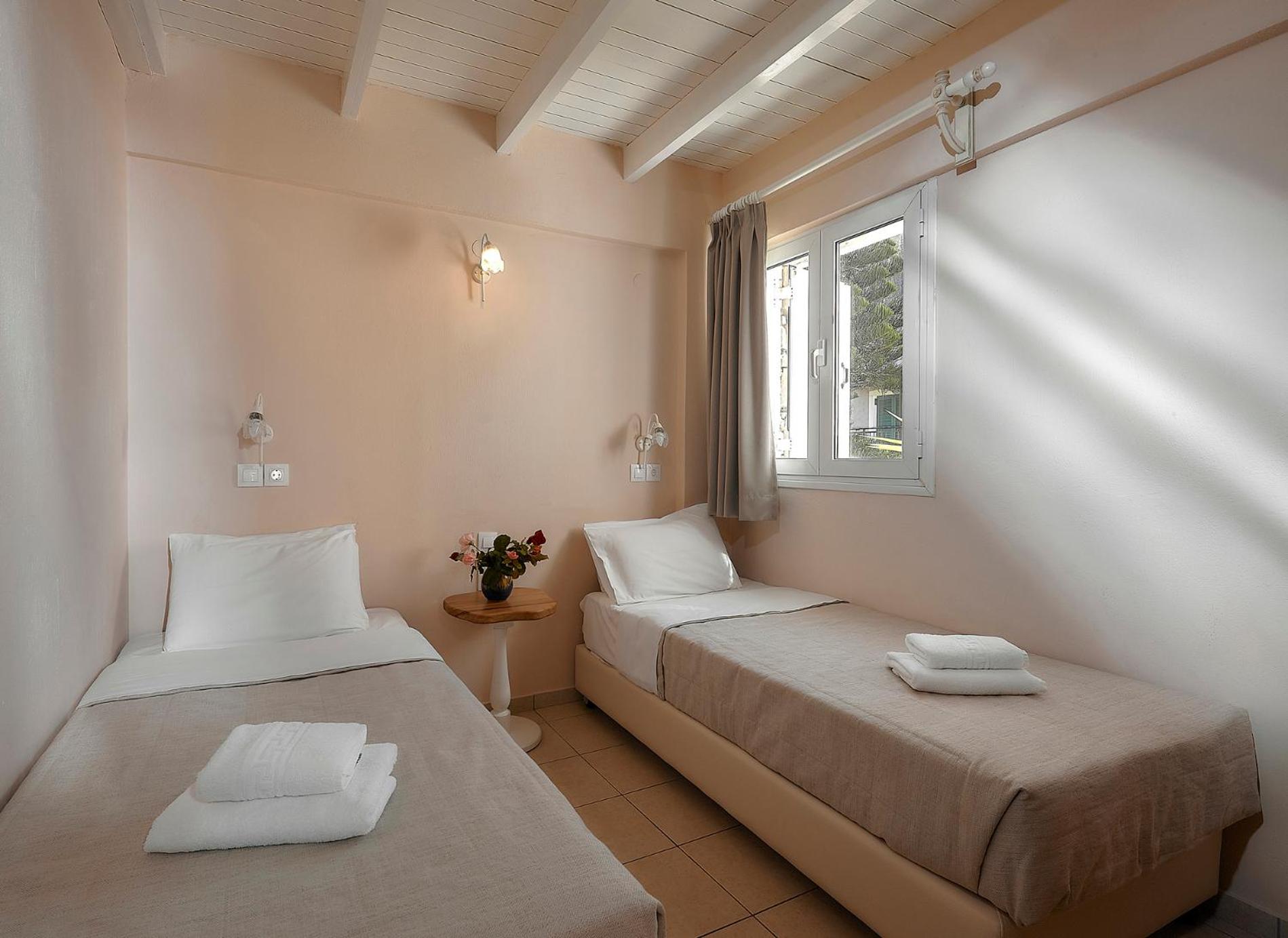 Apartment, Balcony