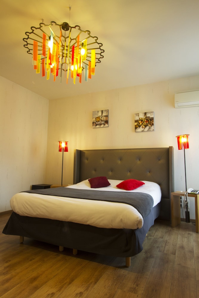 Brit Hotel Confort Roanne Grand Hotel 17/69
