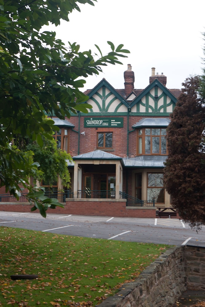 Staindrop Lodge Hotel 5/56