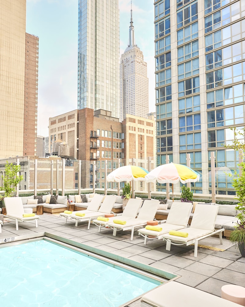 Royalton Park Avenue 44/50