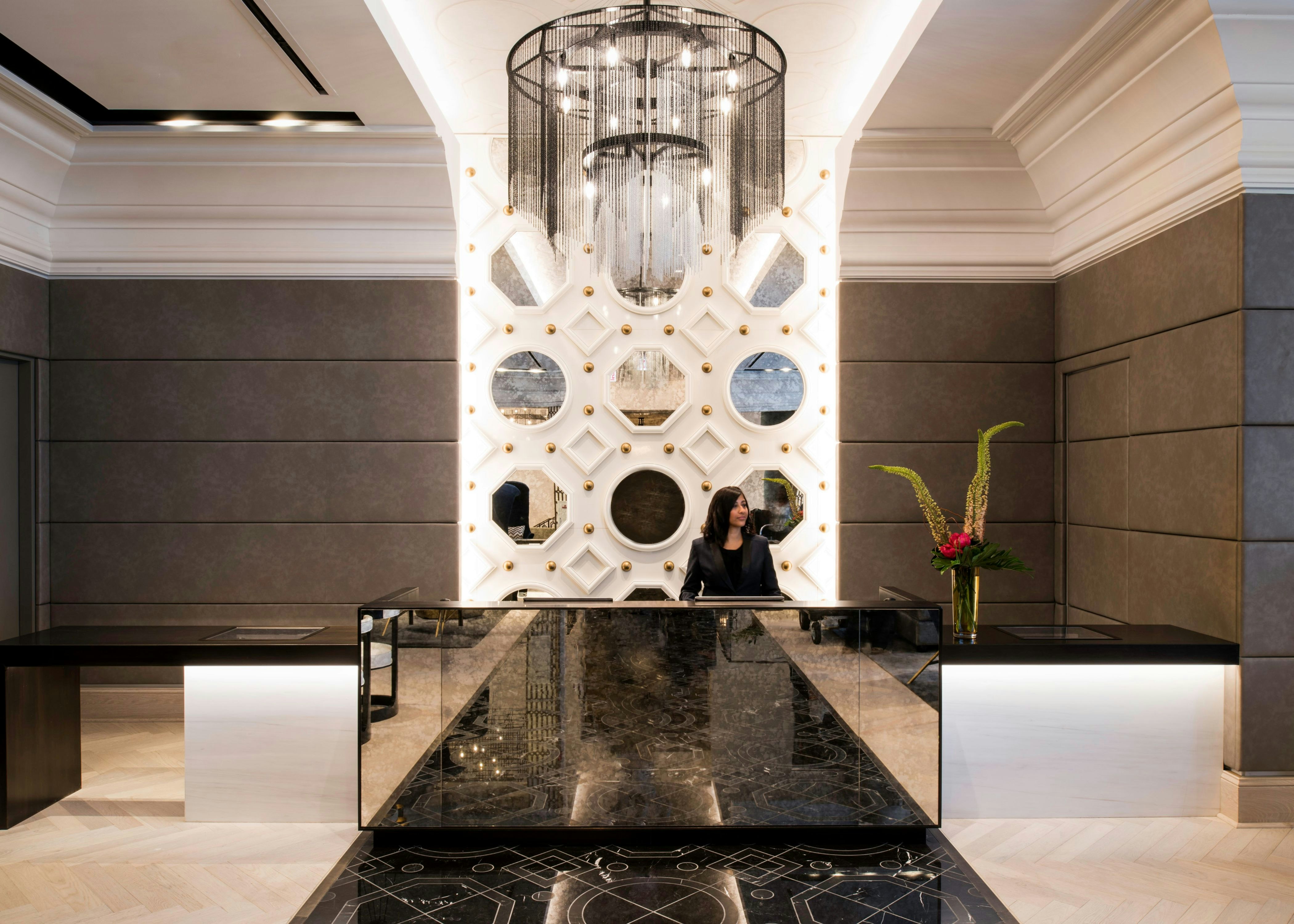 Lobby at Londonhouse Chicago Curio Collection By Hilton, CHICAGO - IL