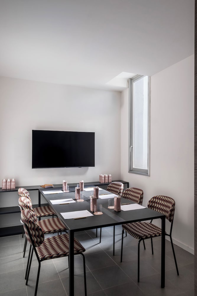 Parioli Cube Hotel 46/58