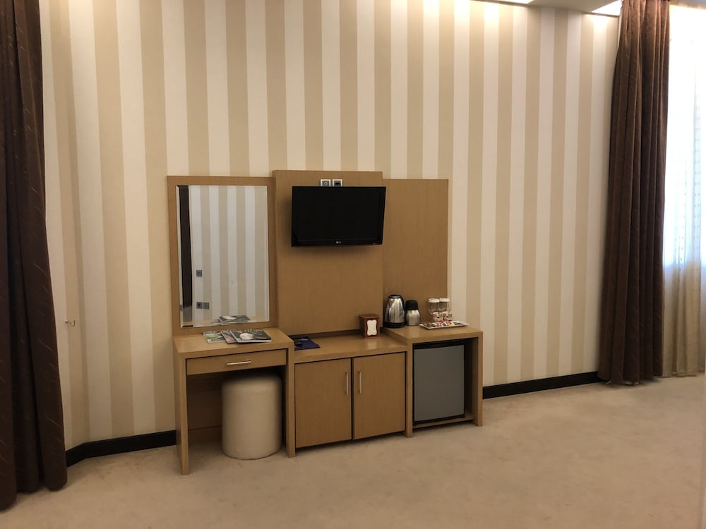 Aysberq Hotel 36/50