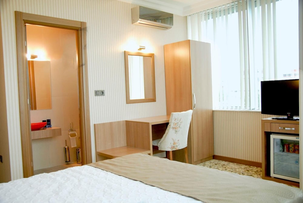 Lounge Boutique Hotel 14/50