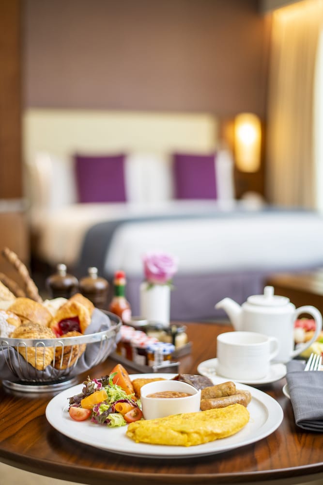 Crowne Plaza Muscat Oman Convention and Exhibition Centre (OCEC) 54/76