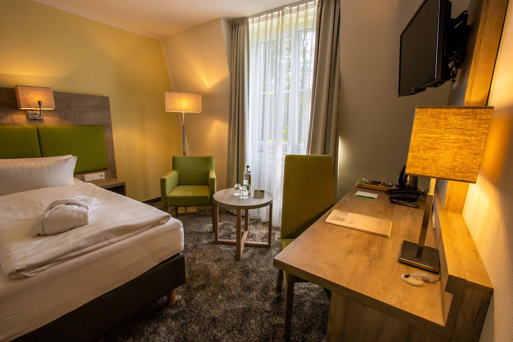 Berg- und Jagdhotel Gabelbach 15/48