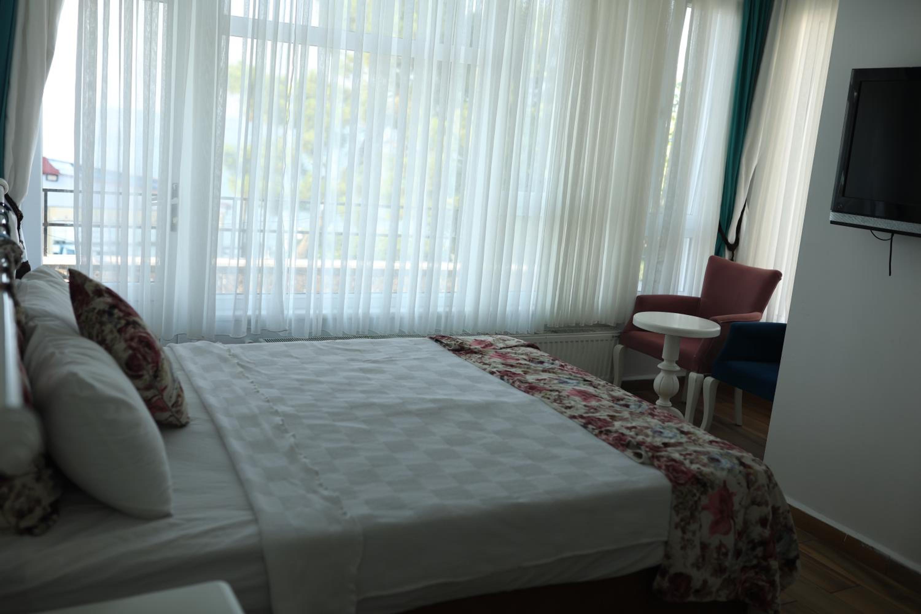 Sebile Hanim Sahil Otel 7/16